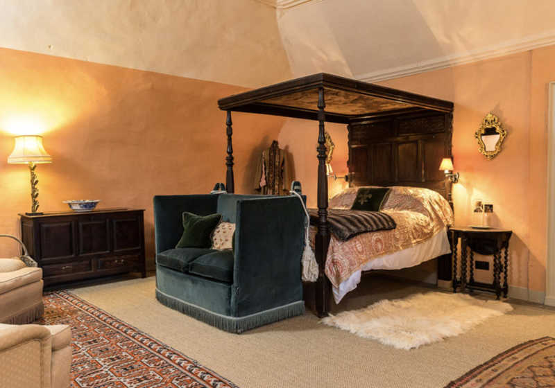 Queen Mary’s Chamber 1