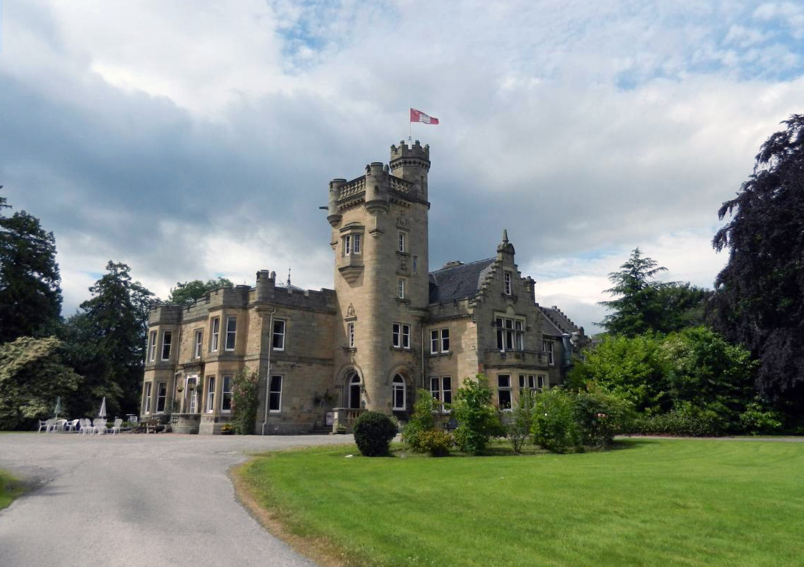 Mansfield Castle Hotel - Set in 3 acres of countryside, close to