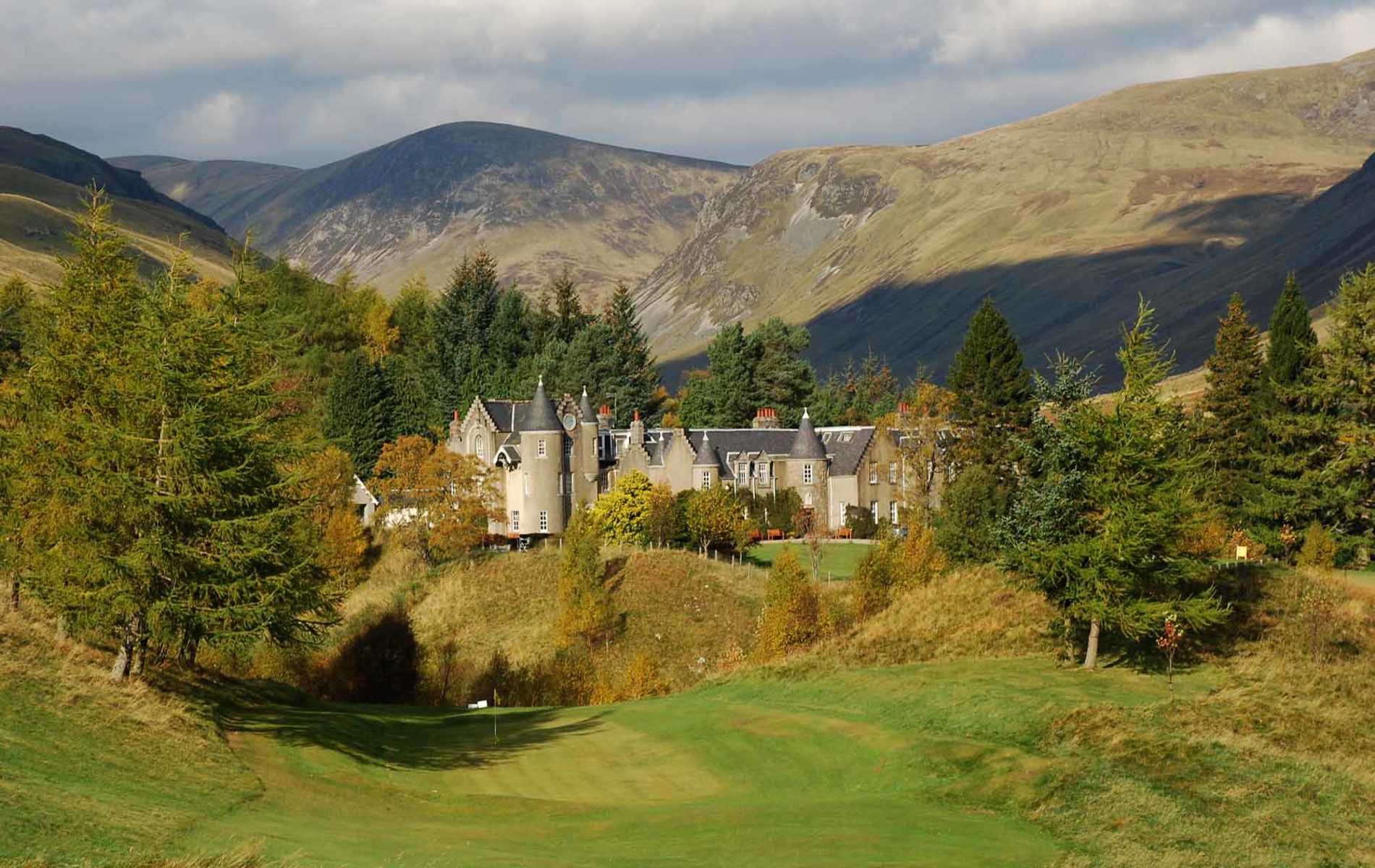 Dalmunzie Castle